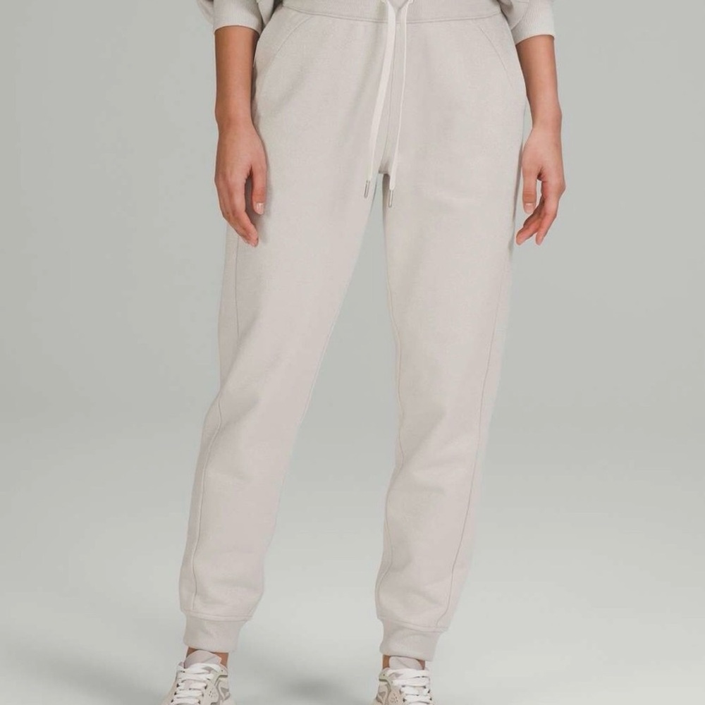 Women's Lululemon Sparkle Scuba Jogger